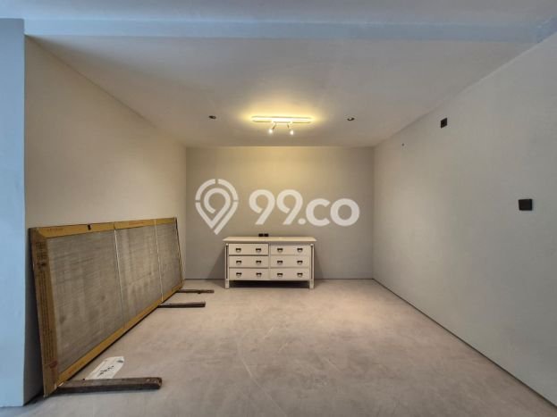 Rumah Luxury Modern Tanpa Renovasi di Alam Sutera Tangerang Rumah Luxury Modern Tanpa Renovasi di Alam Sutera Tangerang