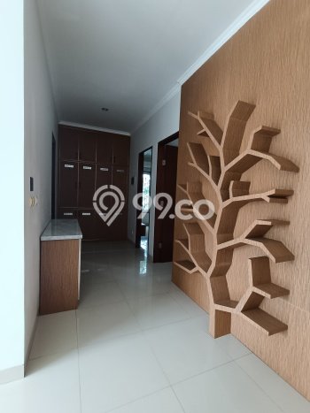 Rumah Mewah Siap Huni LT 168m2 di BSD, Tangerang Selatan Rumah Mewah Siap Huni LT 168m2 di BSD, Tangerang Selatan