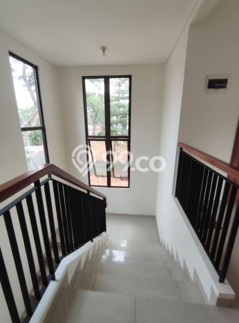 Rumah Sewa Tangerang LT 700m2 LB 400m2 Kawasan Alam Sutera Rumah Sewa Tangerang LT 700m2 LB 400m2 Kawasan Alam Sutera