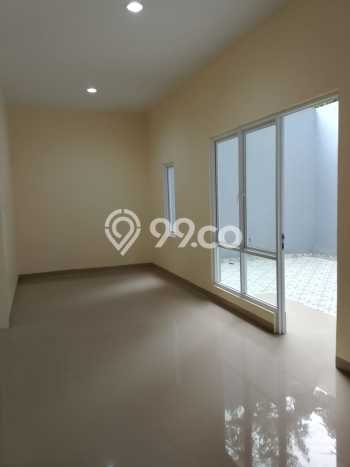 Jual Rumah Strategis Bagus Punya 5 KT di BSD Tangerang Selatan SHM Jual Rumah Strategis Bagus Punya 5 KT di BSD Tangerang Selatan SHM