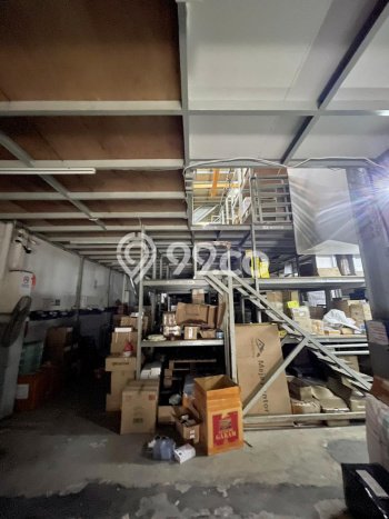 Gudang untuk Disewa di Pusat Jakarta Barat Luas Bangunan 1702m2 Gudang untuk Disewa di Pusat Jakarta Barat Luas Bangunan 1702m2