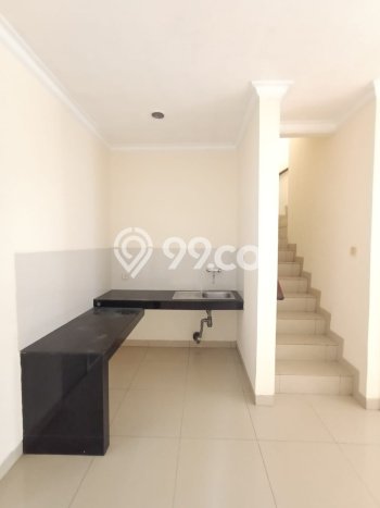 Sewa Rumah Murah di Green Lake City Jakarta Barat Punya 3 KT Sewa Rumah Murah di Green Lake City Jakarta Barat Punya 3 KT