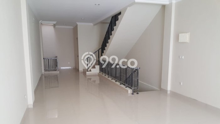 Unit Komersial Disewakan di Jakarta Barat Area Strategis Harga Kompetitif Unit Komersial Disewakan di Jakarta Barat Area Strategis Harga Kompetitif