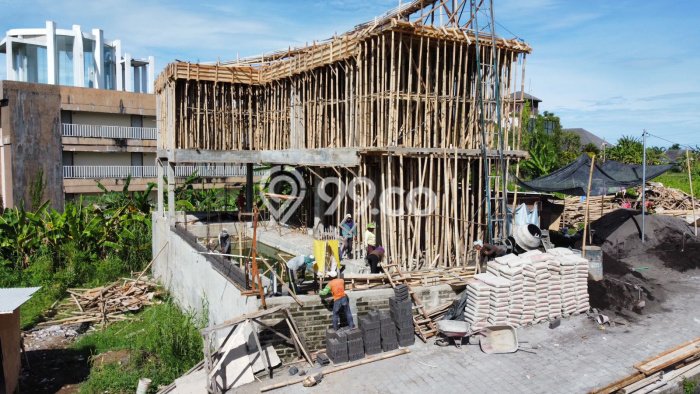 For Sale! Luxury House LT 250m2 Desain Elegan di Cemagi For Sale! Luxury House LT 250m2 Desain Elegan di Cemagi