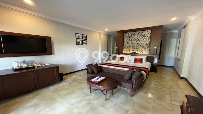 PROMO SPESIAL! Rumah Siap Huni di , LT 2256m2m² LB 4311m2m² PROMO SPESIAL! Rumah Siap Huni di , LT 2256m2m² LB 4311m2m²