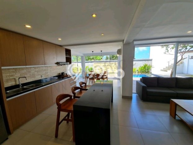 Hunian Elit LB 436m2 Siap Huni Desain Elegan di Jimbaran, Badung Hunian Elit LB 436m2 Siap Huni Desain Elegan di Jimbaran, Badung