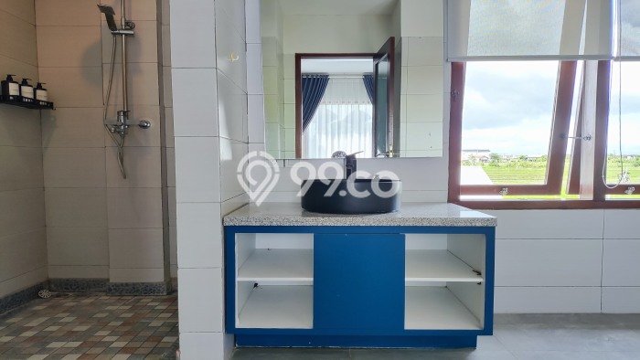 Rumah Kontrakan Badung LT 200m2 LB 150m2 Kawasan Canggu Rumah Kontrakan Badung LT 200m2 LB 150m2 Kawasan Canggu