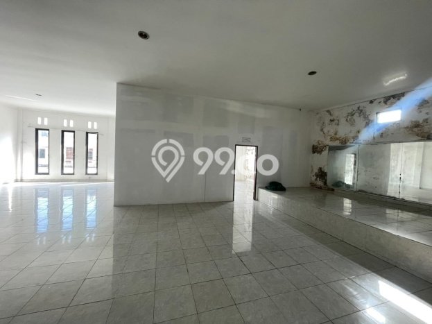Ruko Dijual di Prime Area Gianyar Luas 300m2 Ruko Dijual di Prime Area Gianyar Luas 300m2