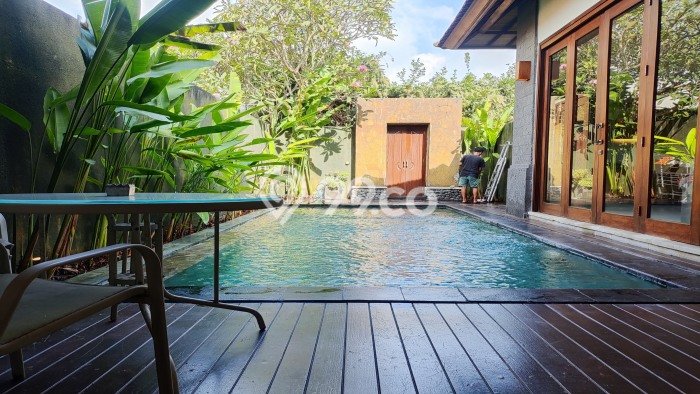 Rumah sewa siap huni 2 KT di Seminyak, Badung Rumah sewa siap huni 2 KT di Seminyak, Badung