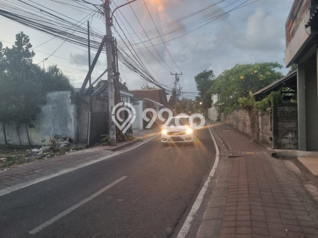 Ruko Dijual di Badung LT 75m2 & LB 75m2 Lokasi Terbaik! Ruko Dijual di Badung LT 75m2 & LB 75m2 Lokasi Terbaik!