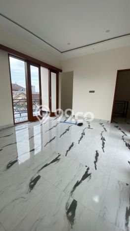 Hunian Cantik Modern Lb 135m2 di Denpasar Barat, Denpasar Hunian Cantik Modern Lb 135m2 di Denpasar Barat, Denpasar