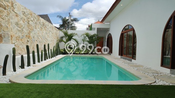Disewakan Rumah Nyaman di Canggu LT 200m2 / LB 200m2 Siap Huni Disewakan Rumah Nyaman di Canggu LT 200m2 / LB 200m2 Siap Huni
