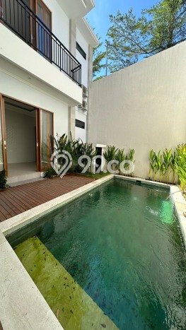 For Sale! Premium House LT 180m2 Desain Elegan di Munggu For Sale! Premium House LT 180m2 Desain Elegan di Munggu