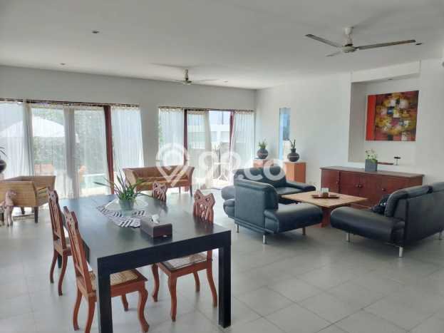 Dijual Cepat! Vila Kawasan , Ukuran 712m2m², Area Prospektif dengan nilai meningkat Dijual Cepat! Vila Kawasan , Ukuran 712m2m², Area Prospektif dengan nilai meningkat