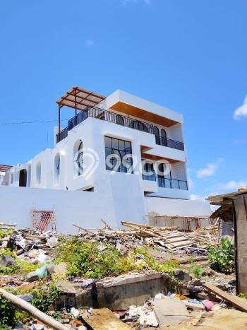 Vila di , Dimensi 131m2m², Lokasi Potensial untuk usaha Vila di , Dimensi 131m2m², Lokasi Potensial untuk usaha