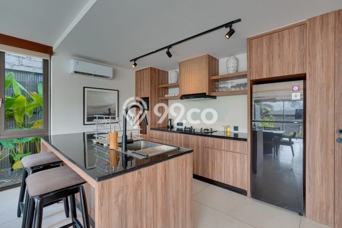 Tersedia Vila di , Ukuran 351m2m², Lingkungan nyaman untuk keluarga Tersedia Vila di , Ukuran 351m2m², Lingkungan nyaman untuk keluarga