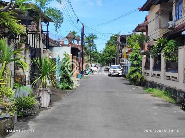 Rumah Disewakan Denpasar LT 250m2 LB 200m2 Kawasan Sesetan Rumah Disewakan Denpasar LT 250m2 LB 200m2 Kawasan Sesetan