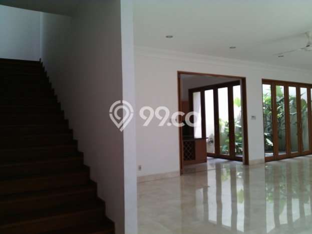 Disewakan! Rumah 8 Kamar Tidur &
4 Kamar Mandi di Cipete, Jakarta Selatan Disewakan! Rumah 8 Kamar Tidur &
4 Kamar Mandi di Cipete, Jakarta Selatan