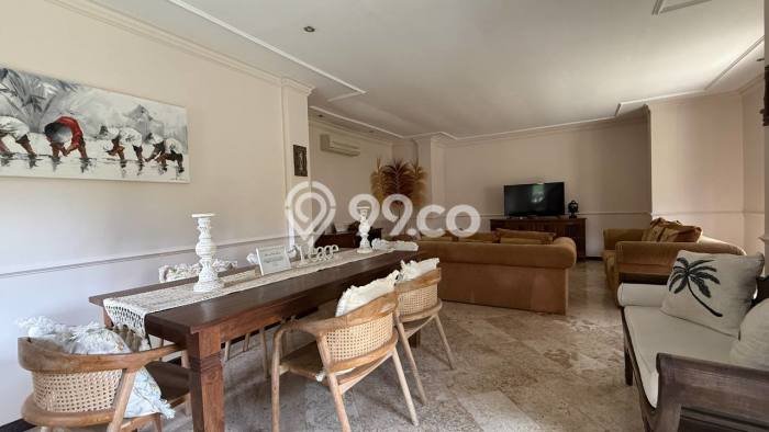 Peluang Bisnis! Vila Kawasan Ungasan, Luas 300m2m², Area Strategis dengan potensi tinggi Peluang Bisnis! Vila Kawasan Ungasan, Luas 300m2m², Area Strategis dengan potensi tinggi