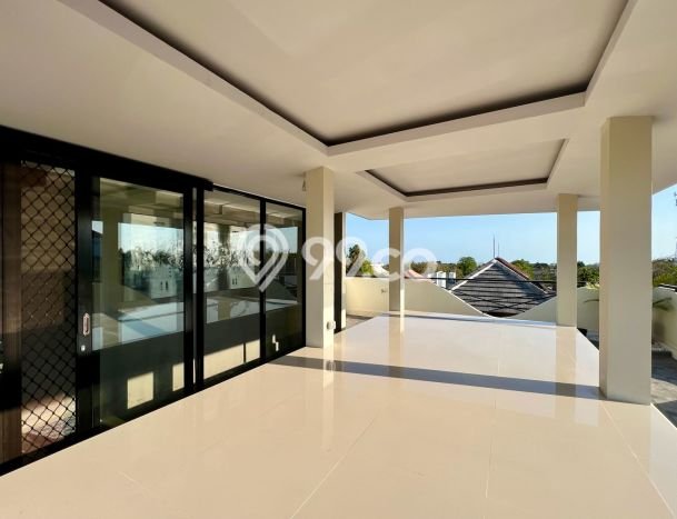 Rumah kawasan , Badung, LT 104m2m² LB 194m2m² Rumah kawasan , Badung, LT 104m2m² LB 194m2m²