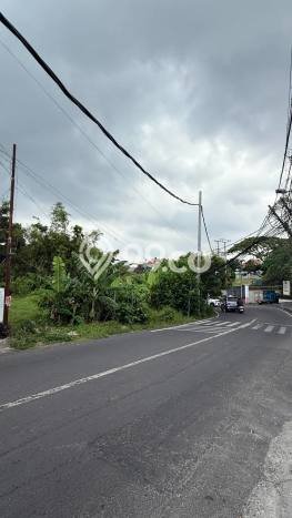 Disewakan Tanah Kawasan Seminyak, Luas 1200m2m², Lokasi Potensial Disewakan Tanah Kawasan Seminyak, Luas 1200m2m², Lokasi Potensial