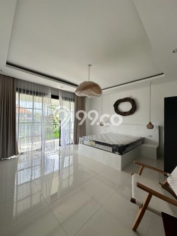 LOKASI STRATEGIS! Vila Kawasan Ubud, Luas 200m2m², Lingkungan Prima LOKASI STRATEGIS! Vila Kawasan Ubud, Luas 200m2m², Lingkungan Prima