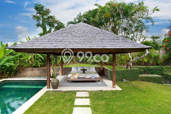 INVESTASI POTENSIAL! Vila Kawasan , Area 896m2m², Lingkungan Prima INVESTASI POTENSIAL! Vila Kawasan , Area 896m2m², Lingkungan Prima
