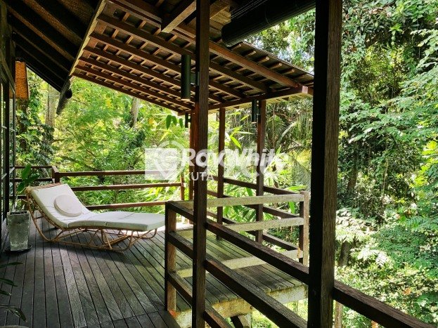 Rumah Terawat di Canggu, Badung, Luas Tanah 723m², Luas Bangunan 509m² Rumah Terawat di Canggu, Badung, Luas Tanah 723m², Luas Bangunan 509m²