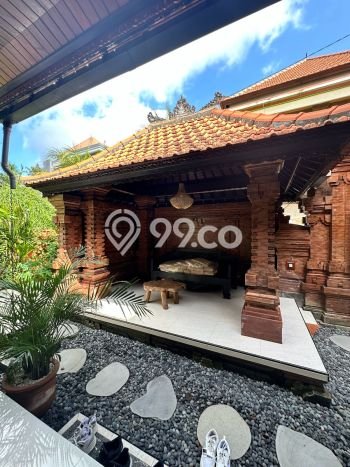 LOKASI STRATEGIS! Vila Kawasan Ubud, Luas 200m2m², Lingkungan Prima LOKASI STRATEGIS! Vila Kawasan Ubud, Luas 200m2m², Lingkungan Prima