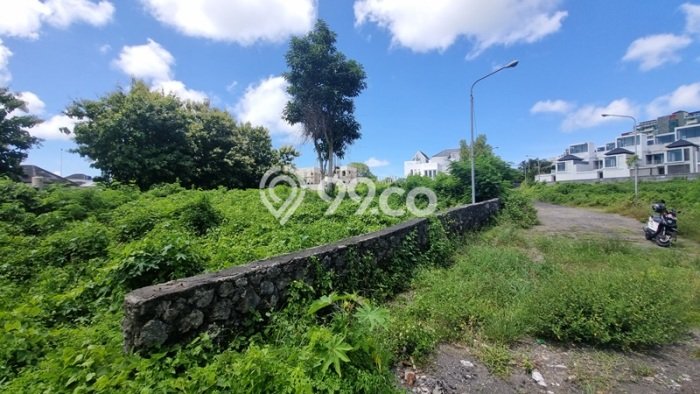 Tanah Siap Bangun Dijual di Badung Punya Luas 4200m2 Tanah Siap Bangun Dijual di Badung Punya Luas 4200m2