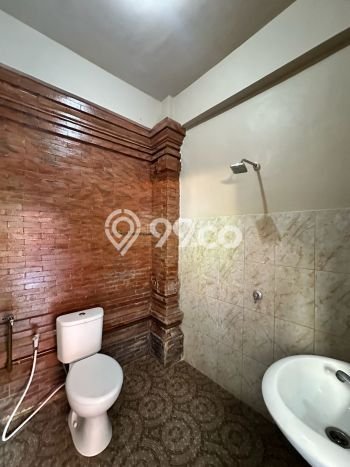 LOKASI STRATEGIS! Vila Kawasan Ubud, Luas 200m2m², Lingkungan Prima LOKASI STRATEGIS! Vila Kawasan Ubud, Luas 200m2m², Lingkungan Prima