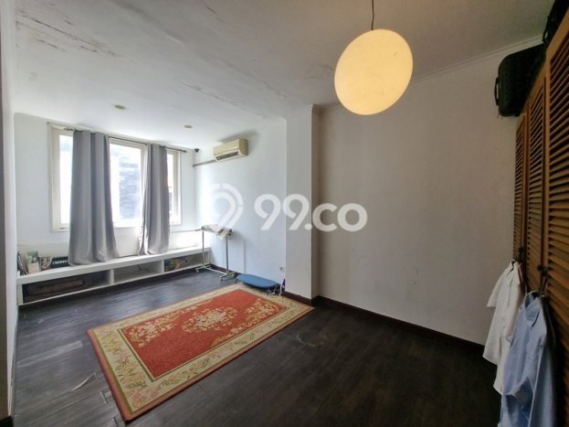 Vila Kawasan , Area 700m2m², Akses ke berbagai keperluan Vila Kawasan , Area 700m2m², Akses ke berbagai keperluan