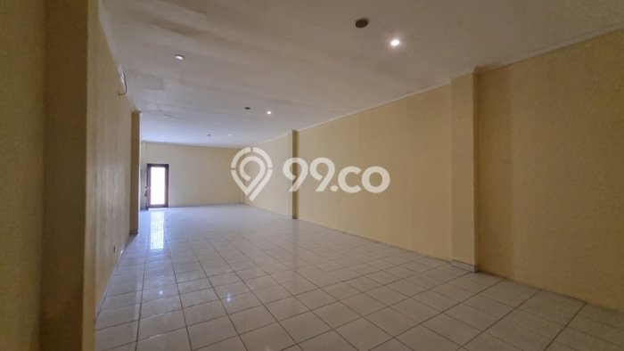 Disewakan Ruko di Kawasan Ramai Sunset Road Luas 700m2 Disewakan Ruko di Kawasan Ramai Sunset Road Luas 700m2