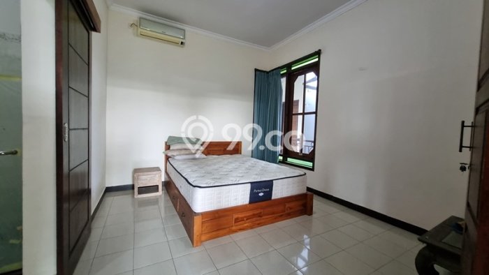 BISNIS POTENSIAL! Vila Kawasan , Luas 600m2m², Potensi Bagus BISNIS POTENSIAL! Vila Kawasan , Luas 600m2m², Potensi Bagus