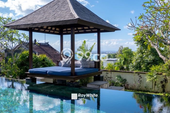 Jual Rumah Mewah Elegan Dengan View Eksklusif di Jimbaran, Badung Jual Rumah Mewah Elegan Dengan View Eksklusif di Jimbaran, Badung