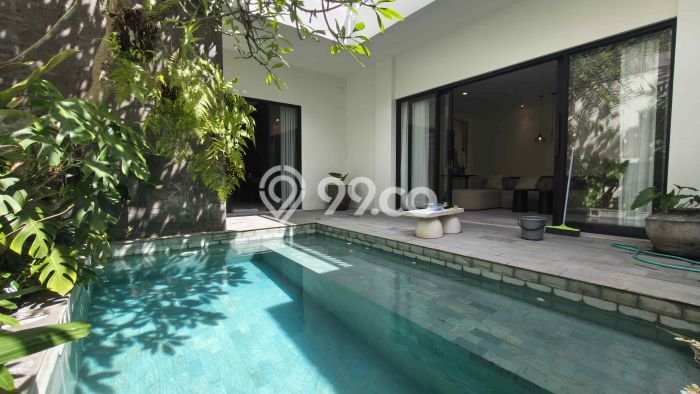 LOKASI STRATEGIS! Vila Kawasan , Luas 195m2m², Lokasi Strategis LOKASI STRATEGIS! Vila Kawasan , Luas 195m2m², Lokasi Strategis