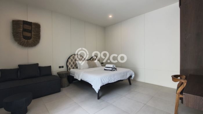 LOKASI STRATEGIS! Vila Kawasan , Luas 195m2m², Lokasi Strategis LOKASI STRATEGIS! Vila Kawasan , Luas 195m2m², Lokasi Strategis