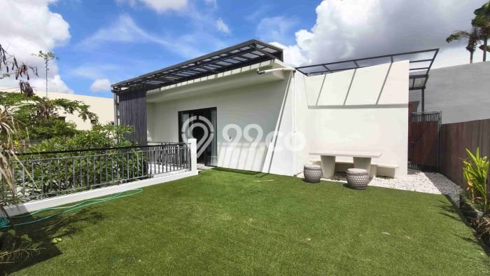 LOKASI STRATEGIS! Vila Kawasan , Luas 195m2m², Lokasi Strategis LOKASI STRATEGIS! Vila Kawasan , Luas 195m2m², Lokasi Strategis