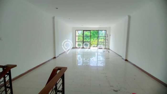 Ruko Bagus Dijual di Dewi Sri Badung Strategis Cocok untuk Kembangkan Bisnis Ruko Bagus Dijual di Dewi Sri Badung Strategis Cocok untuk Kembangkan Bisnis