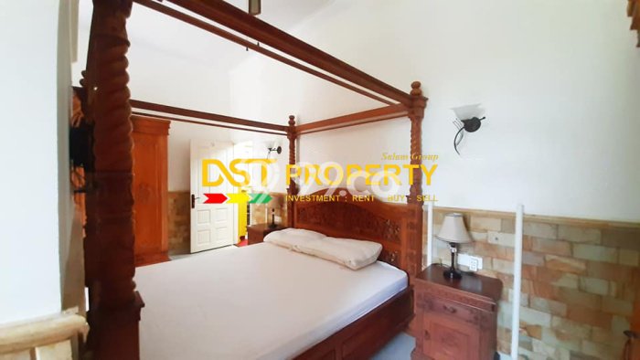 For Sale! Luxury House LT 700m2 Desain Modern di Batam Centre For Sale! Luxury House LT 700m2 Desain Modern di Batam Centre