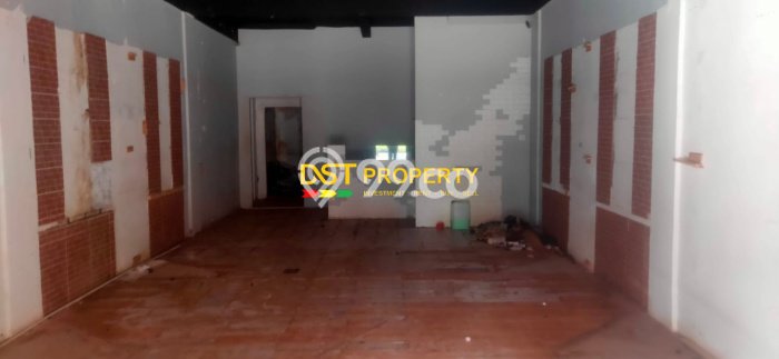 Ruko Disewa di Batam dengan LB 100m2 Area Komersial Ramai Ruko Disewa di Batam dengan LB 100m2 Area Komersial Ramai