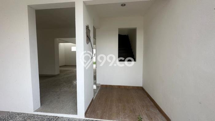 Rumah Luas Asri 3 KT Siap Huni di Ciganjur Jakarta Selatan Rumah Luas Asri 3 KT Siap Huni di Ciganjur Jakarta Selatan