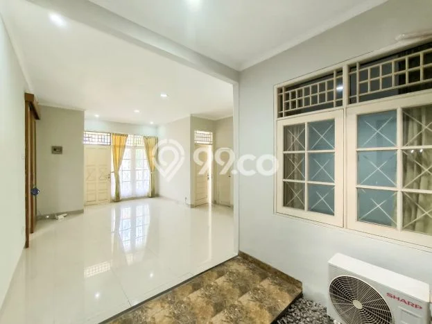 Rumah sewa siap pakai 3 Kamar Tidur di Sektor 9-Bintaro, Tangerang Selatan Rumah sewa siap pakai 3 Kamar Tidur di Sektor 9-Bintaro, Tangerang Selatan