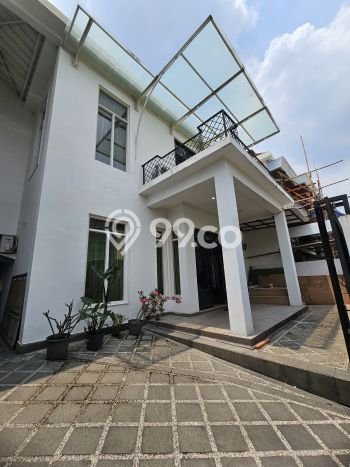 Dijual Rumah Mewah Exclusive di Kebayoran Baru, Jakarta Selatan Dijual Rumah Mewah Exclusive di Kebayoran Baru, Jakarta Selatan