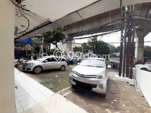 Ruko Bagus LT 120m2 LB 198m2 Dijual di Kebayoran Baru Jakarta Selatan Ruko Bagus LT 120m2 LB 198m2 Dijual di Kebayoran Baru Jakarta Selatan