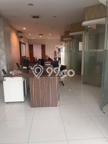 Ruko Dijual di Prime Area Jakarta Selatan Luas 350m2 Ruko Dijual di Prime Area Jakarta Selatan Luas 350m2