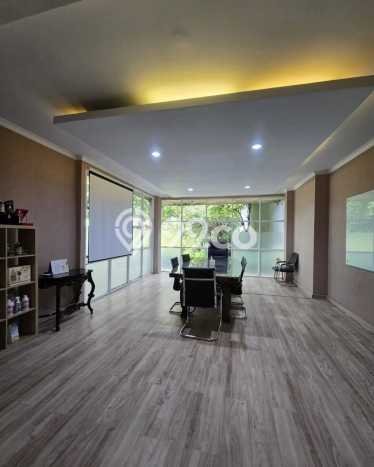 Dijual Rumah Mewah Exclusive di Kebayoran Baru, Jakarta Selatan Dijual Rumah Mewah Exclusive di Kebayoran Baru, Jakarta Selatan
