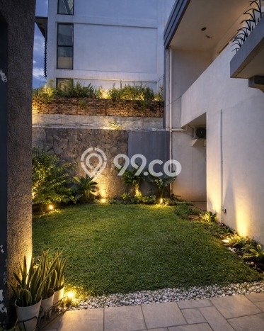 Rumah Luxury Modern Tanpa Renovasi di Kemang Jakarta Selatan Rumah Luxury Modern Tanpa Renovasi di Kemang Jakarta Selatan