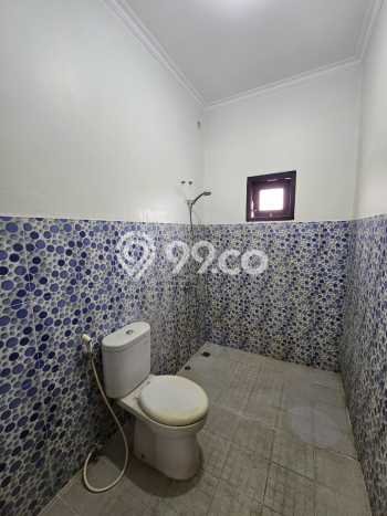 For Sale! Luxury House LT 213m2 Desain Elegan di Ciganjur For Sale! Luxury House LT 213m2 Desain Elegan di Ciganjur