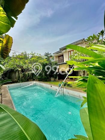 Ready to Use! Luxury House LT 440m2 Desain Modern di Lebak Bulus Ready to Use! Luxury House LT 440m2 Desain Modern di Lebak Bulus